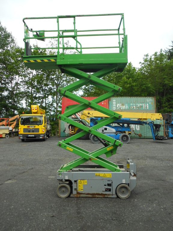 Genie GS 1932, Scherenarbeitsbühne Genie 8 m Genie GS 1932, Scherenarbeitsbühne Genie 8 m - Škarjasta dvižna ploščad: slika 4 Genie GS 1932, Scherenarbeitsbühne Genie 8 m Genie GS 1932, Scherenarbeitsbühne Genie 8 m - Škarjasta dvižna ploščad: slika 4