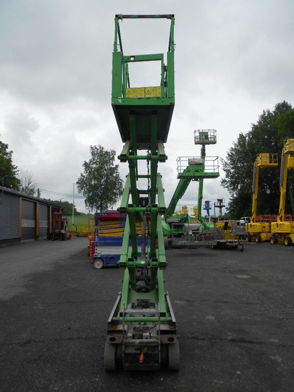 Genie GS 1932, Scherenarbeitsbühne Genie 8 m Genie GS 1932, Scherenarbeitsbühne Genie 8 m - Škarjasta dvižna ploščad: slika 2 Genie GS 1932, Scherenarbeitsbühne Genie 8 m Genie GS 1932, Scherenarbeitsbühne Genie 8 m - Škarjasta dvižna ploščad: slika 2