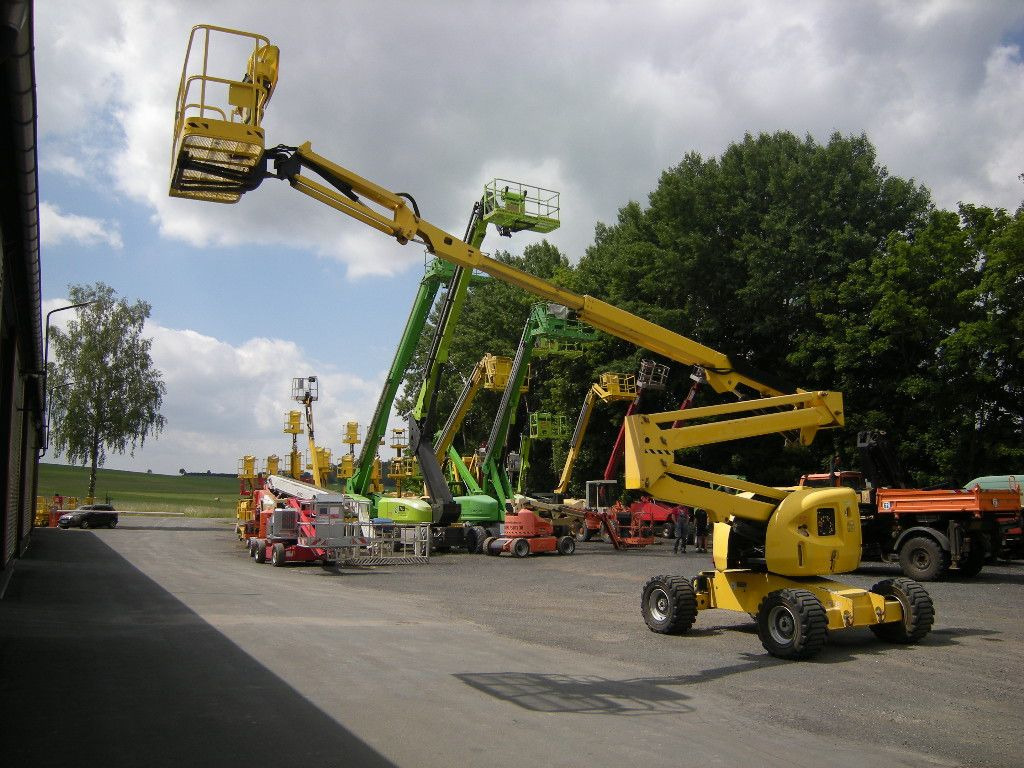 JLG 510 AJ Gelenkteleskoparbeitsbühne 18 m - Dvižna ploščad montirana na tovornjak: slika 4 JLG 510 AJ Gelenkteleskoparbeitsbühne 18 m - Dvižna ploščad montirana na tovornjak: slika 4