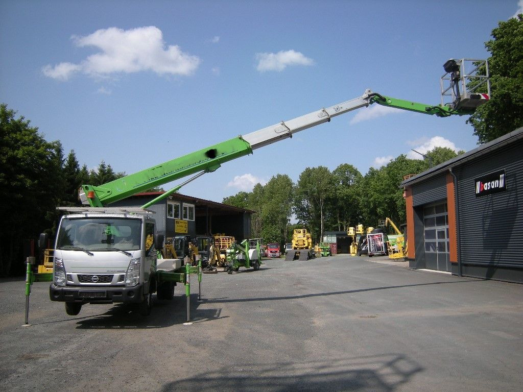 Nissan NT 400 Cabstar mit Palfinger P260BK, 21m - Dvižna ploščad montirana na tovornjak: slika 4 Nissan NT 400 Cabstar mit Palfinger P260BK, 21m - Dvižna ploščad montirana na tovornjak: slika 4