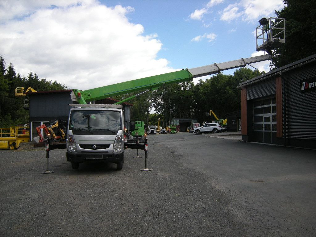 Renault Maxity mit Aufbau, Palfinger P220B, 22m - Dvižna ploščad montirana na tovornjak: slika 4 Renault Maxity mit Aufbau, Palfinger P220B, 22m - Dvižna ploščad montirana na tovornjak: slika 4
