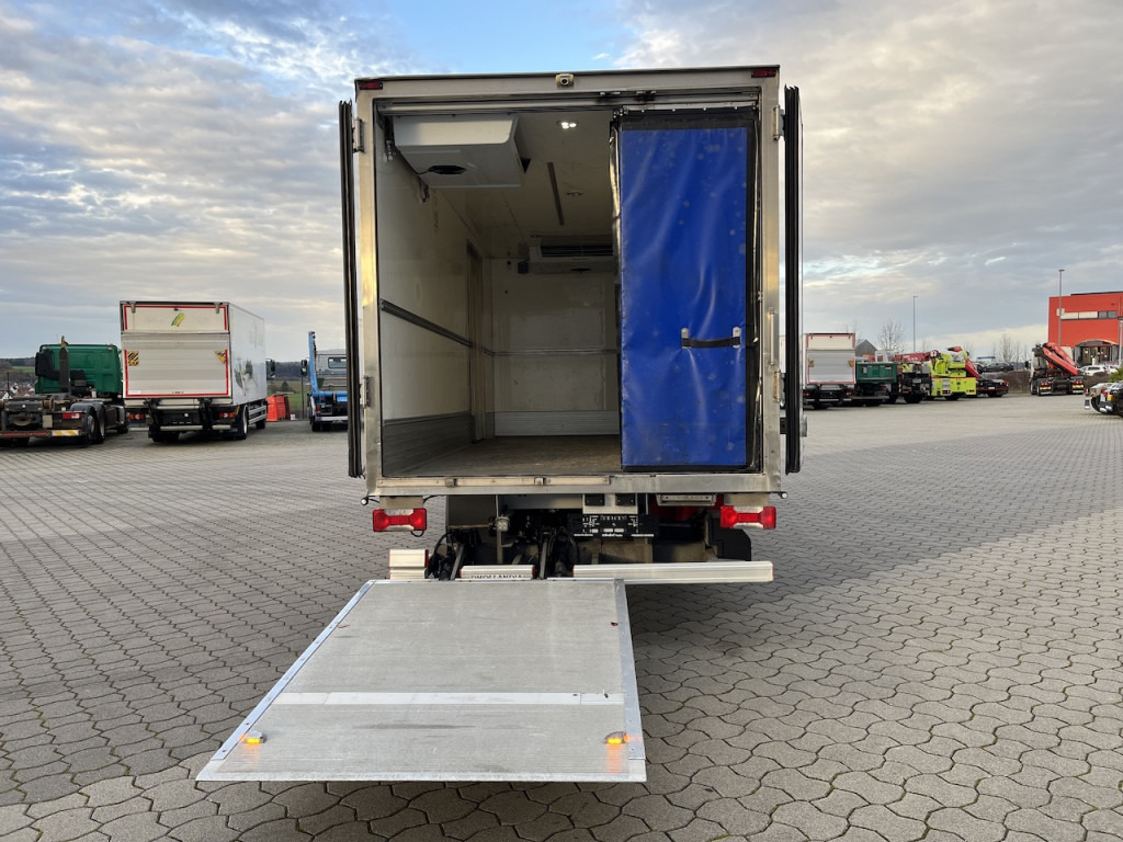 Iveco 70C18 Daily Kühlkoffer mit Ladebordwand Konvekta - Dostavno vozilo: slika 4 Iveco 70C18 Daily Kühlkoffer mit Ladebordwand Konvekta - Dostavno vozilo: slika 4