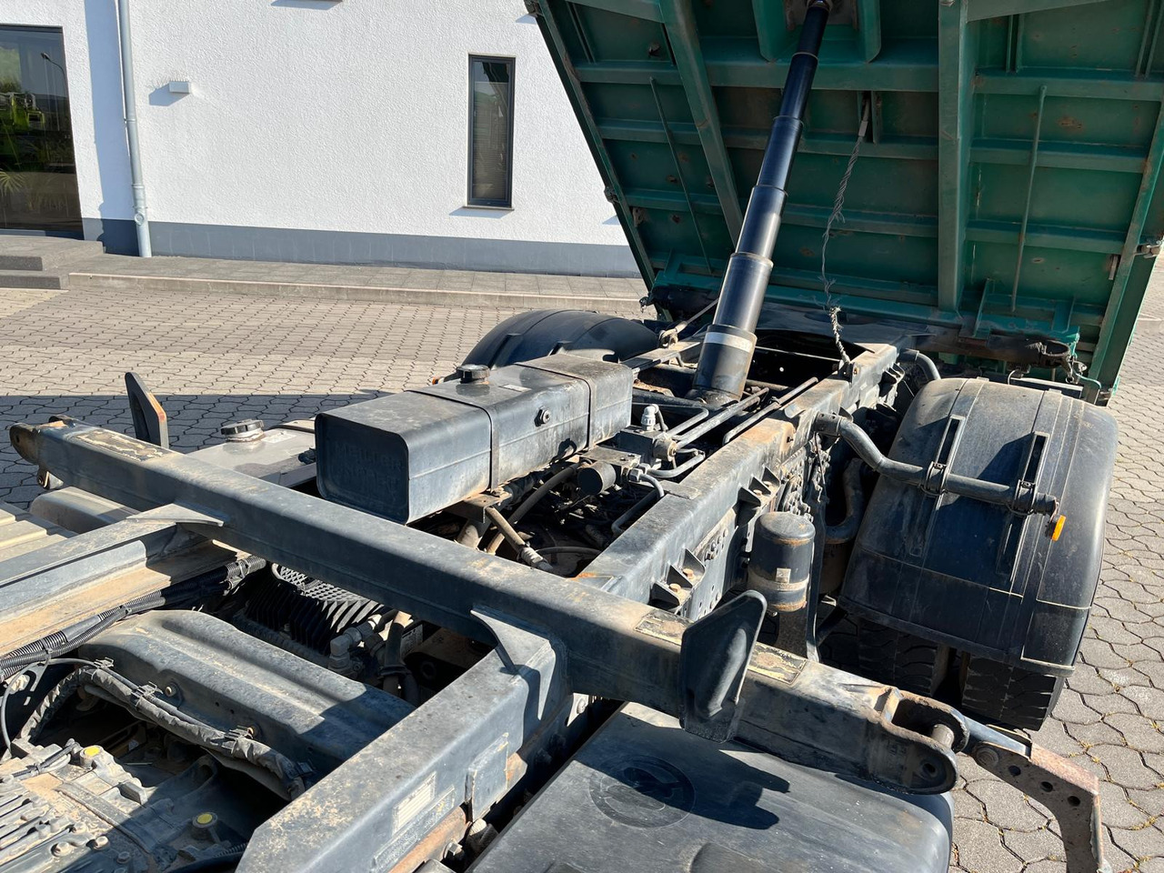 MAN TGS 18.460 4X4 H BL Kipper - Tovornjak prekucnik: slika 3 MAN TGS 18.460 4X4 H BL Kipper - Tovornjak prekucnik: slika 3