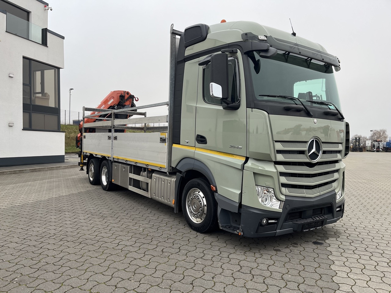 Mercedes-Benz Actros 2545 6x2 EFFER Atlas 265-A6 Lenk- Liftachse - Tovornjak s kesonom, Tovornjak z dvigalom: slika 2 Mercedes-Benz Actros 2545 6x2 EFFER Atlas 265-A6 Lenk- Liftachse - Tovornjak s kesonom, Tovornjak z dvigalom: slika 2