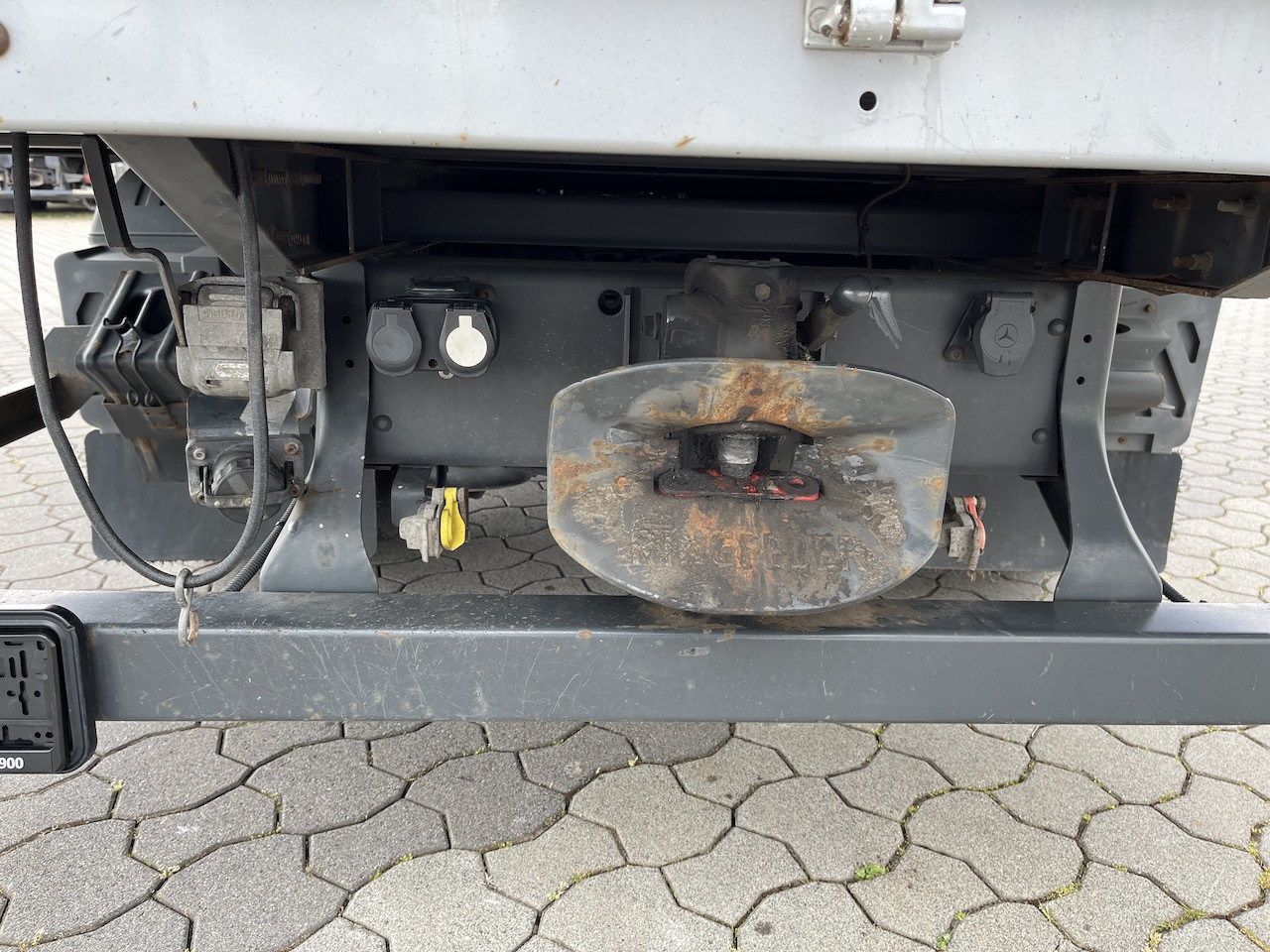 Mercedes-Benz Atego 823 4x2 AHK Hebezug Seilzug Brennholz - Dostavno vozilo s kesonom: slika 5 Mercedes-Benz Atego 823 4x2 AHK Hebezug Seilzug Brennholz - Dostavno vozilo s kesonom: slika 5