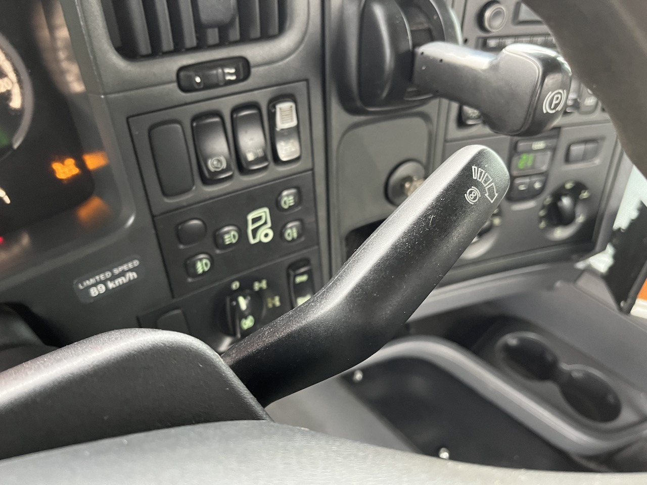 Scania G 450 8x4 Trösch Abrollkipper - Kotalni prekucni tovornjak: slika 3 Scania G 450 8x4 Trösch Abrollkipper - Kotalni prekucni tovornjak: slika 3