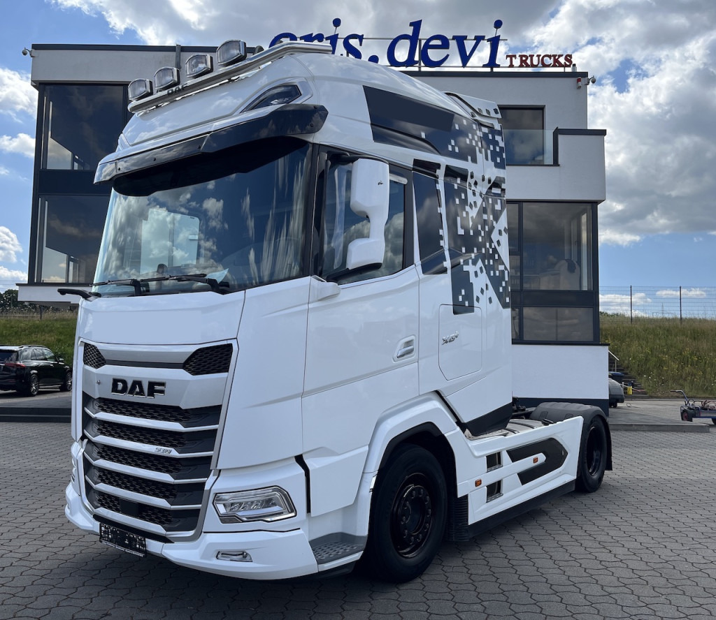 Daf XG+ 530 FT 4x2 Sattelzugmaschine Garantie - Vlačilec: slika 1 Daf XG+ 530 FT 4x2 Sattelzugmaschine Garantie - Vlačilec: slika 1