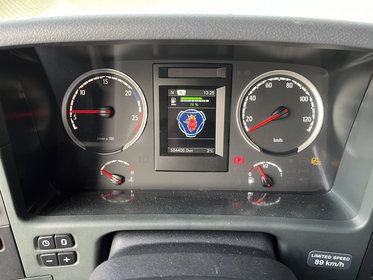 Scania G 490 6x4 Retarder Kipphydraulik - Vlačilec: slika 2 Scania G 490 6x4 Retarder Kipphydraulik - Vlačilec: slika 2