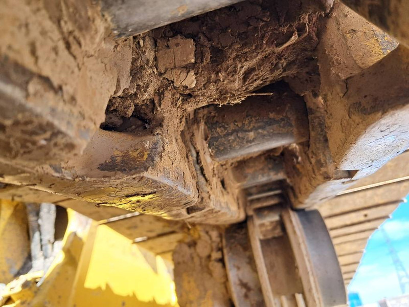 Komatsu D61PXI-24E0 - Buldožer: slika 2 Komatsu D61PXI-24E0 - Buldožer: slika 2