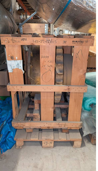 Komatsu D65EX-15 - FINAL DRIVE ASSY - 14X-27-00015 - Hidravlika za Gradbeni stroj: slika 2 Komatsu D65EX-15 - FINAL DRIVE ASSY - 14X-27-00015 - Hidravlika za Gradbeni stroj: slika 2