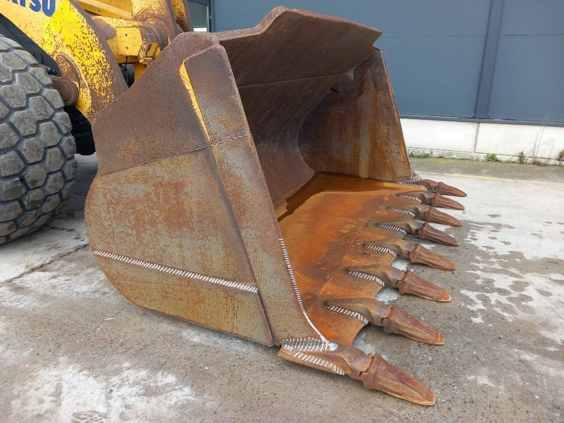 Komatsu WA500-7 - Kolesni nakladalec: slika 3 Komatsu WA500-7 - Kolesni nakladalec: slika 3