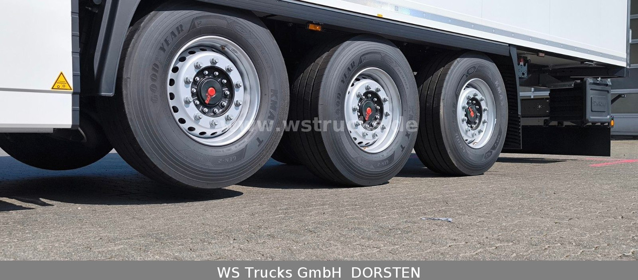 Krone " Sofort " Carrier Vector 1550 *NEU* SAF - Polprikolica hladilnik: slika 2 Krone " Sofort " Carrier Vector 1550 *NEU* SAF - Polprikolica hladilnik: slika 2