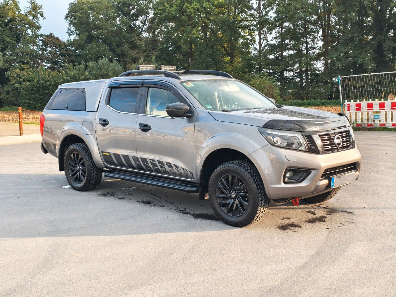 Nissan Navara NP300 N-Guard Double Cab 4x4 - SUV: slika 3 Nissan Navara NP300 N-Guard Double Cab 4x4 - SUV: slika 3