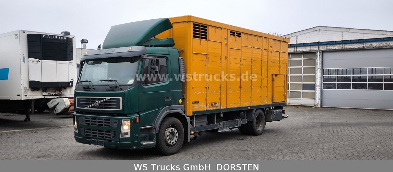 Volvo FM 260 mit KABA 2 Stock Vollalu Viehtransporter - Tovornjak za prevoz konj: slika 2 Volvo FM 260 mit KABA 2 Stock Vollalu Viehtransporter - Tovornjak za prevoz konj: slika 2