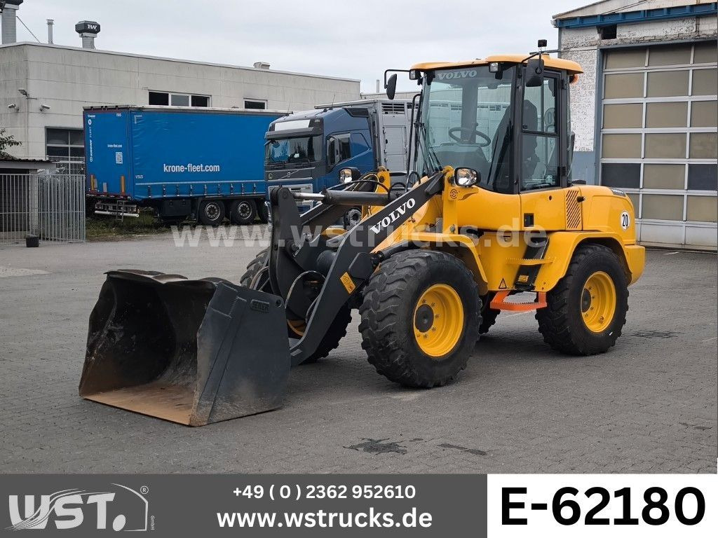 Volvo Radlader L 35 G - Kolesni nakladalec: slika 1 Volvo Radlader L 35 G - Kolesni nakladalec: slika 1