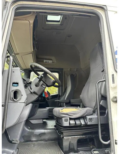 Vlačilec Scania R420 MEGA 4x2 Topline Intarder TÜV neu! E5: slika 19 Vlačilec Scania R420 MEGA 4x2 Topline Intarder TÜV neu! E5: slika 19