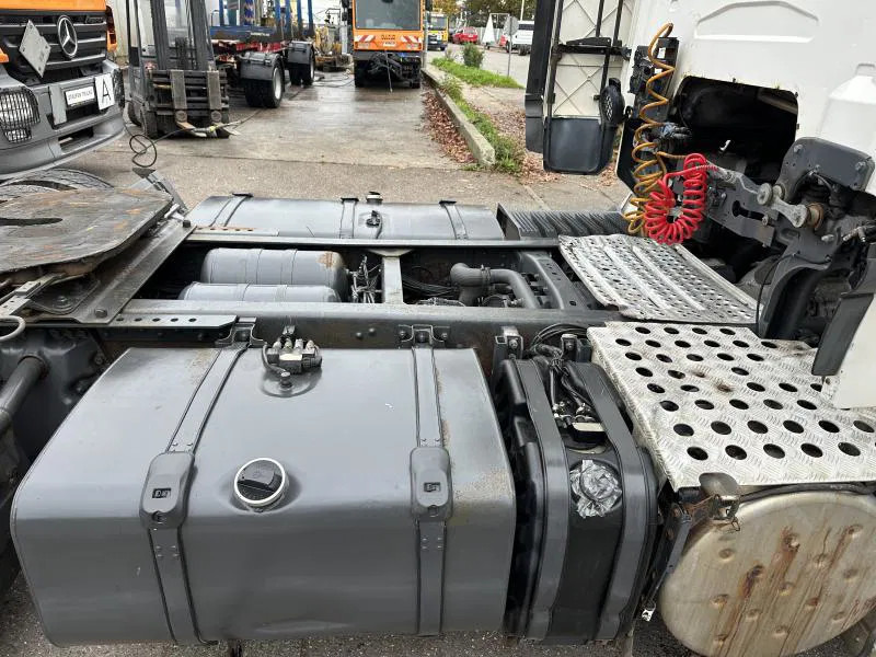 Vlačilec Scania R420 MEGA 4x2 Topline Intarder TÜV neu! E5: slika 14 Vlačilec Scania R420 MEGA 4x2 Topline Intarder TÜV neu! E5: slika 14