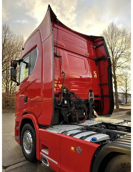 Scania S580 V8 6X2/4 TOPZUSTAND! Intarder*E6* - Vlačilec: slika 4 Scania S580 V8 6X2/4 TOPZUSTAND! Intarder*E6* - Vlačilec: slika 4