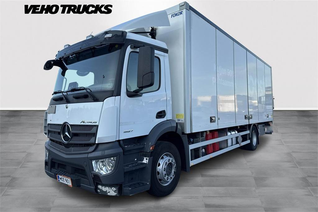 Tovornjak zabojnik Mercedes-Benz ACTROS 1827 4x2 KSA Umpikori: slika 1