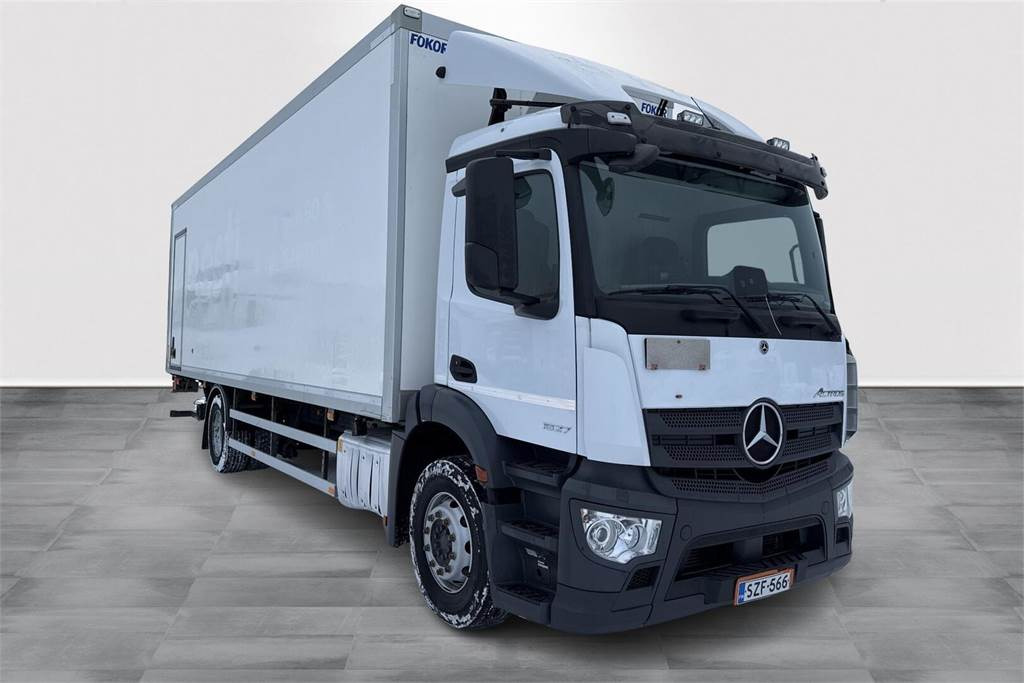 Mercedes-Benz ACTROS 1827 5 SM KSA-kori + PL - Tovornjak zabojnik: slika 4 Mercedes-Benz ACTROS 1827 5 SM KSA-kori + PL - Tovornjak zabojnik: slika 4