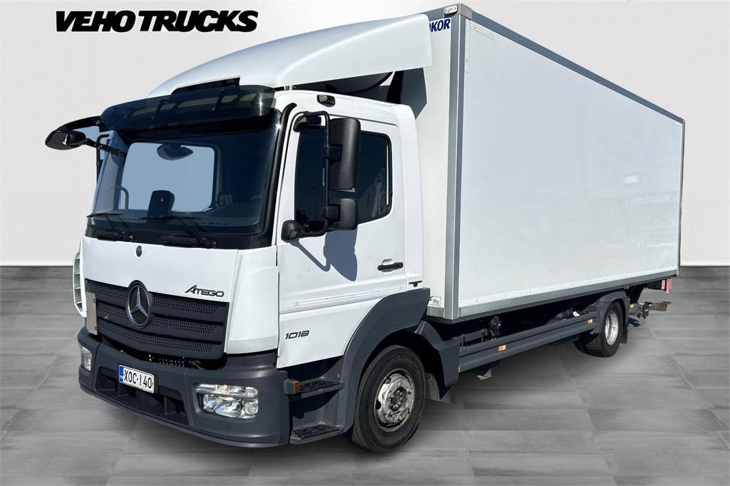 Mercedes-Benz ATEGO 1018L Umpikori + PL - Tovornjak zabojnik: slika 1 Mercedes-Benz ATEGO 1018L Umpikori + PL - Tovornjak zabojnik: slika 1