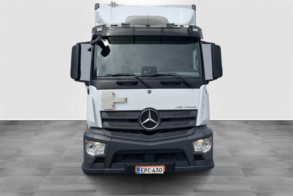 Mercedes-Benz Actros 1827 4x2 8,7m umpikori+PL nostin - Izotermični tovornjak: slika 3 Mercedes-Benz Actros 1827 4x2 8,7m umpikori+PL nostin - Izotermični tovornjak: slika 3