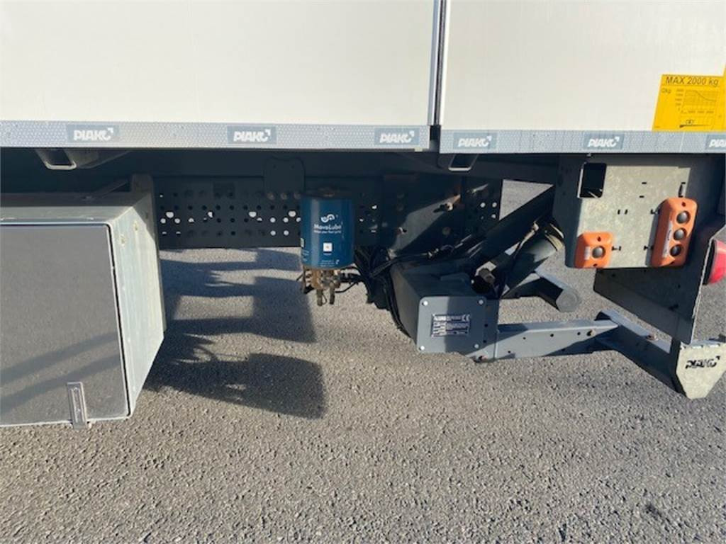 Tovornjak zabojnik Mercedes-Benz Actros 5 1827L: slika 6