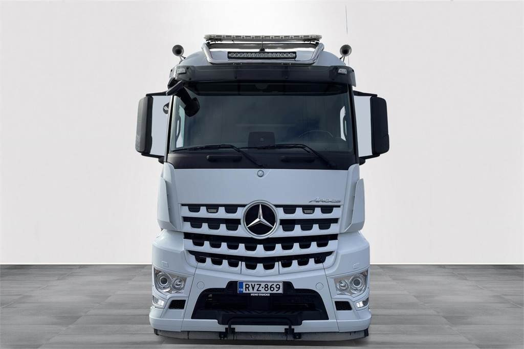 Mercedes-Benz Arocs 3251 8x4*4 - HMF 32 tm - Koukku - Tovornjak z dvigalom: slika 3 Mercedes-Benz Arocs 3251 8x4*4 - HMF 32 tm - Koukku - Tovornjak z dvigalom: slika 3