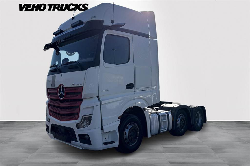 Mercedes-Benz ACTROS 2551LS 6x2/4 Väliteli - Vlačilec: slika 2 Mercedes-Benz ACTROS 2551LS 6x2/4 Väliteli - Vlačilec: slika 2