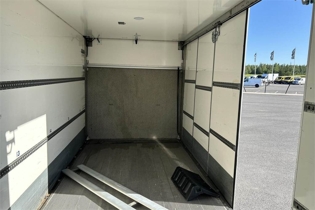Volvo FL 240 - Izotermični tovornjak: slika 5 Volvo FL 240 - Izotermični tovornjak: slika 5