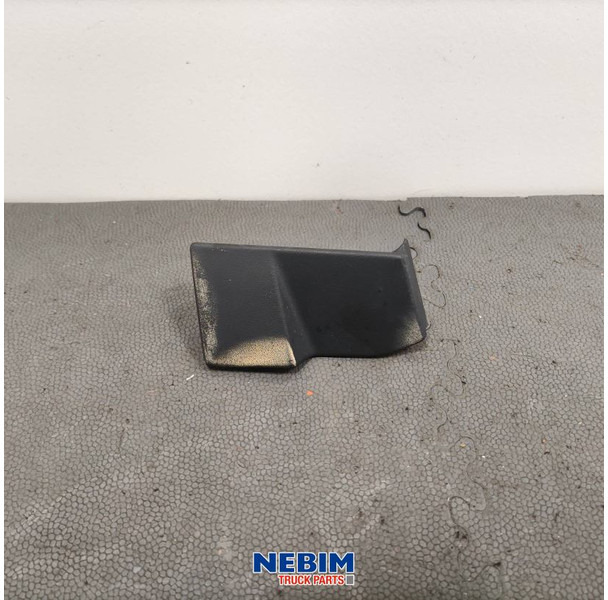 Volvo Volvo - 82446592 - Inzetstuk links - Rezervni deli za Tovornjak: slika 1 Volvo Volvo - 82446592 - Inzetstuk links - Rezervni deli za Tovornjak: slika 1