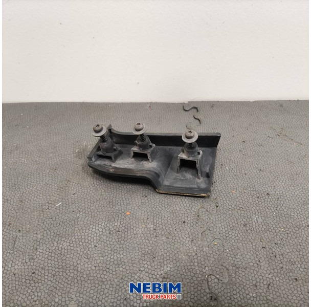 Volvo Volvo - 82446592 - Inzetstuk links - Rezervni deli za Tovornjak: slika 2 Volvo Volvo - 82446592 - Inzetstuk links - Rezervni deli za Tovornjak: slika 2