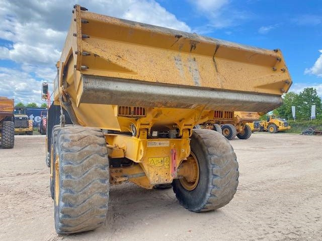 Volvo A 25 G MIETE / RENTAL (12001029) - Zglobni demper: slika 4 Volvo A 25 G MIETE / RENTAL (12001029) - Zglobni demper: slika 4