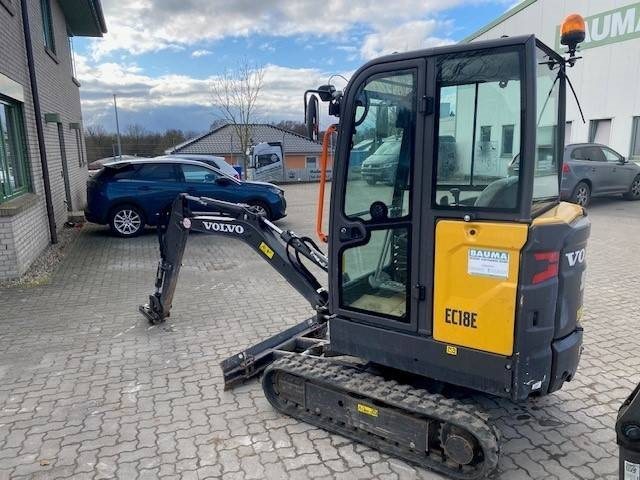 Volvo EC 18 E MIETE / RENTAL (12001760) - Mini bager: slika 3 Volvo EC 18 E MIETE / RENTAL (12001760) - Mini bager: slika 3