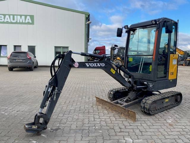 Volvo EC 18 E MIETE / RENTAL (12001760) - Mini bager: slika 1 Volvo EC 18 E MIETE / RENTAL (12001760) - Mini bager: slika 1