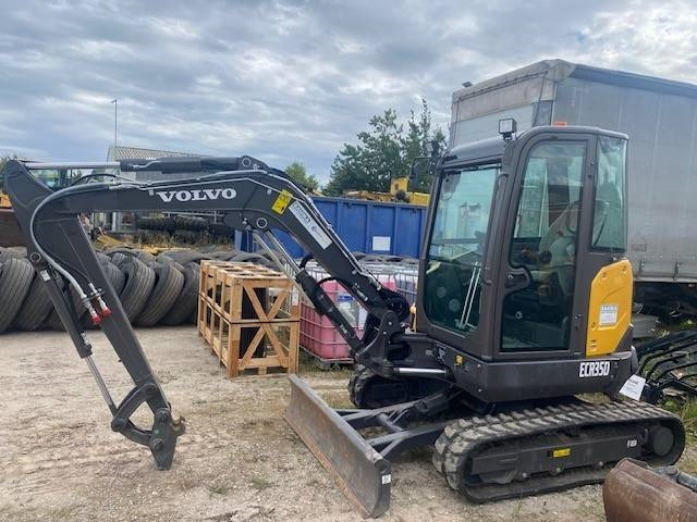 Volvo ECR 35 D MIETE / RENTAL (12001934) - Mini bager: slika 2 Volvo ECR 35 D MIETE / RENTAL (12001934) - Mini bager: slika 2