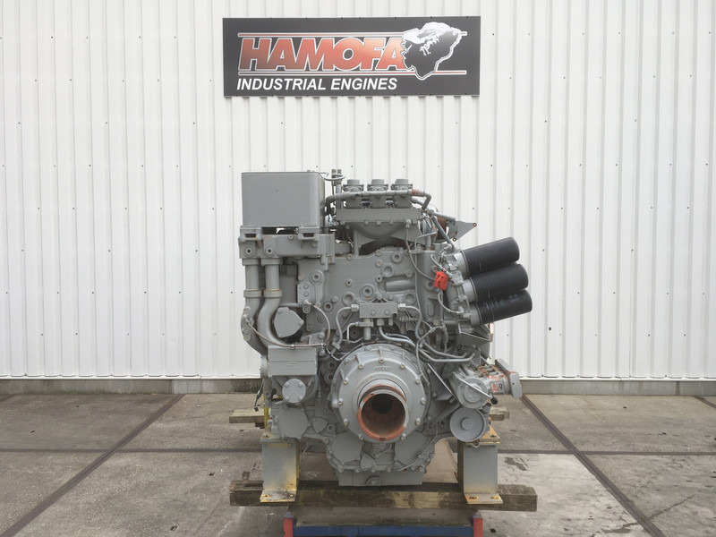 MTU 16V4000G83L FOR PARTS - Gradbeni stroj: slika 4 MTU 16V4000G83L FOR PARTS - Gradbeni stroj: slika 4