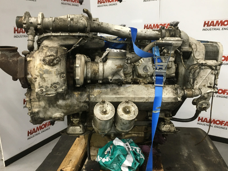MTU 8V183-TE93-564 FOR PARTS - Gradbeni stroj: slika 2 MTU 8V183-TE93-564 FOR PARTS - Gradbeni stroj: slika 2