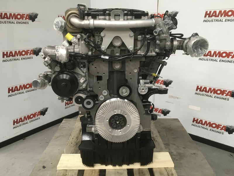 Mercedes-Benz OM935.915 NEW - Gradbeni stroj: slika 4 Mercedes-Benz OM935.915 NEW - Gradbeni stroj: slika 4