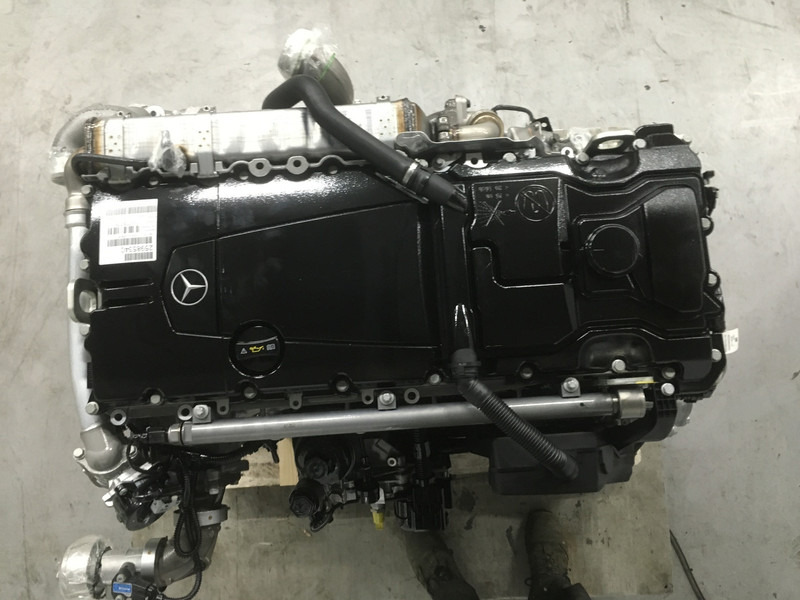 Mercedes-Benz OM935.915 NEW - Gradbeni stroj: slika 5 Mercedes-Benz OM935.915 NEW - Gradbeni stroj: slika 5