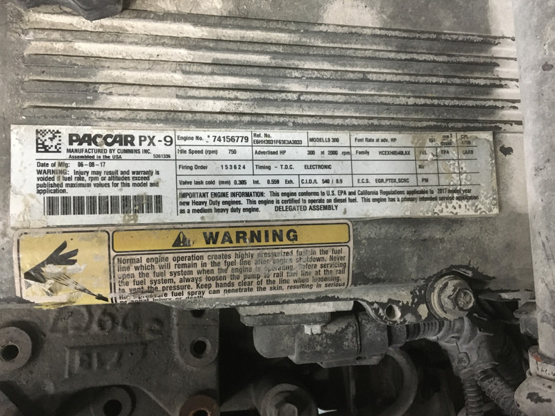Gradbeni stroj PACCAR CUMMINS QSL9 CPL4759 FOR PARTS: slika 6
