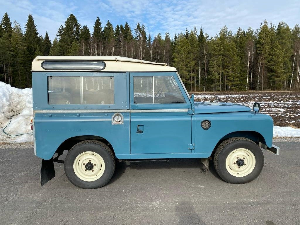Land Rover Regular Station Wagon - Avtomobil: slika 4 Land Rover Regular Station Wagon - Avtomobil: slika 4