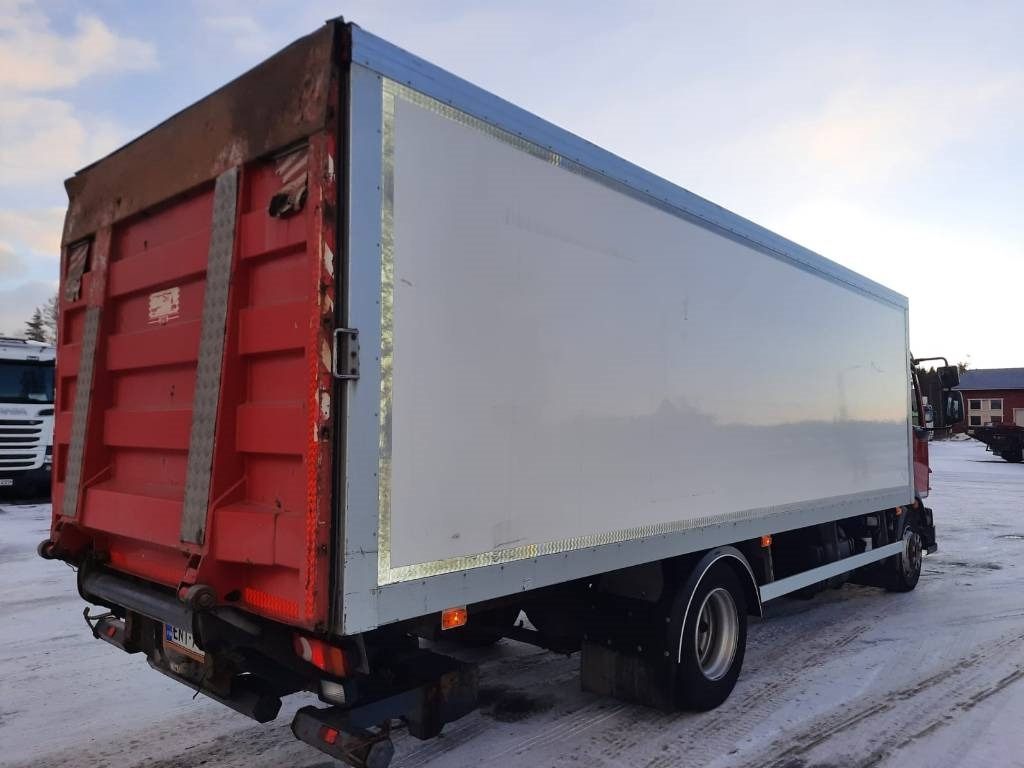 Volvo FL 240 - Tovornjak zabojnik: slika 4 Volvo FL 240 - Tovornjak zabojnik: slika 4