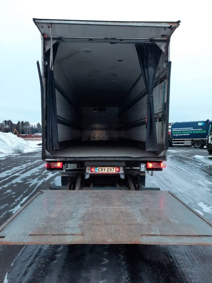 Volvo FM 9 300 - Tovornjak zabojnik: slika 5 Volvo FM 9 300 - Tovornjak zabojnik: slika 5