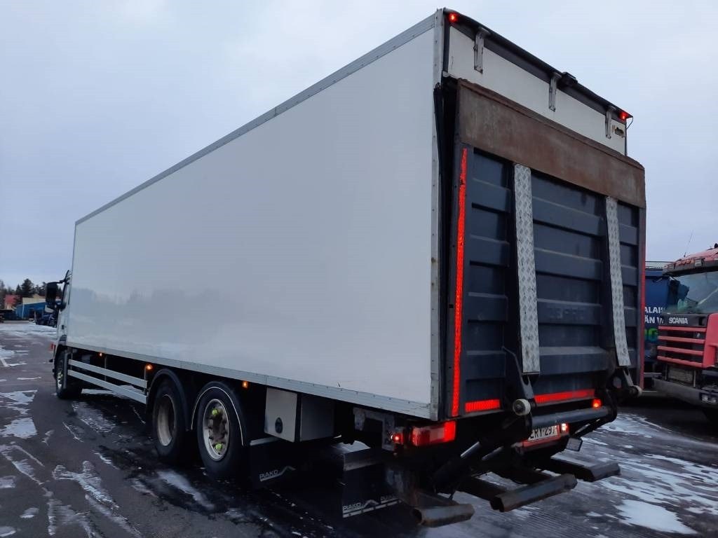 Volvo FM 9 300 - Tovornjak zabojnik: slika 3 Volvo FM 9 300 - Tovornjak zabojnik: slika 3