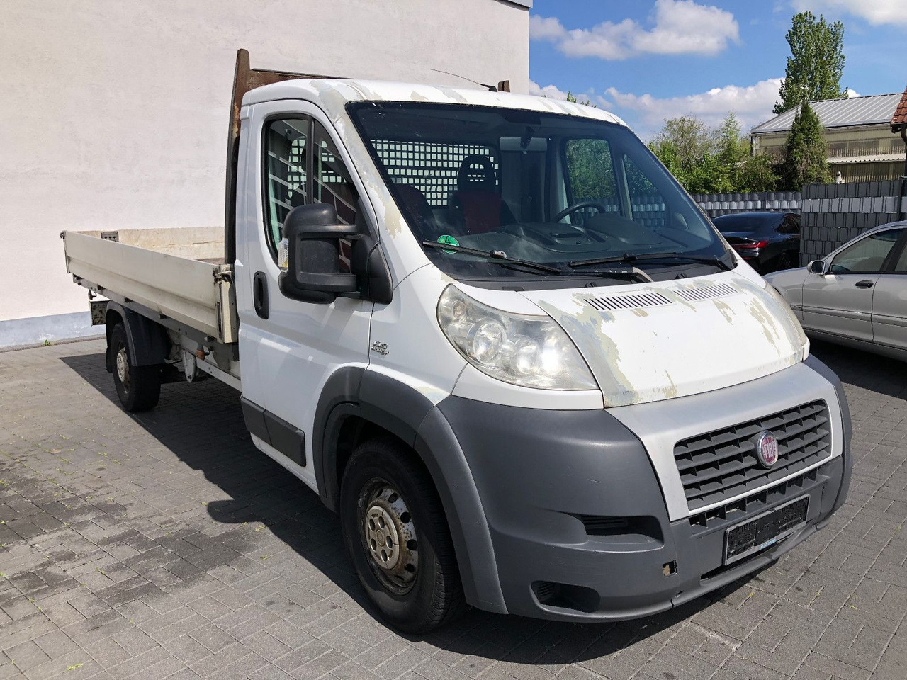 Fiat Ducato 2.3 Maxi Pritsche 35 130 L5 - Dostavno vozilo s kesonom: slika 1 Fiat Ducato 2.3 Maxi Pritsche 35 130 L5 - Dostavno vozilo s kesonom: slika 1