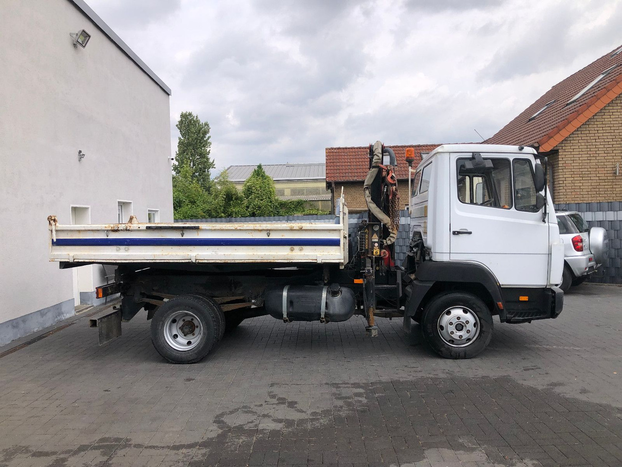 Mercedes-Benz 814 EcoPower, Kran - Dostavno vozilo prekucnik: slika 4 Mercedes-Benz 814 EcoPower, Kran - Dostavno vozilo prekucnik: slika 4