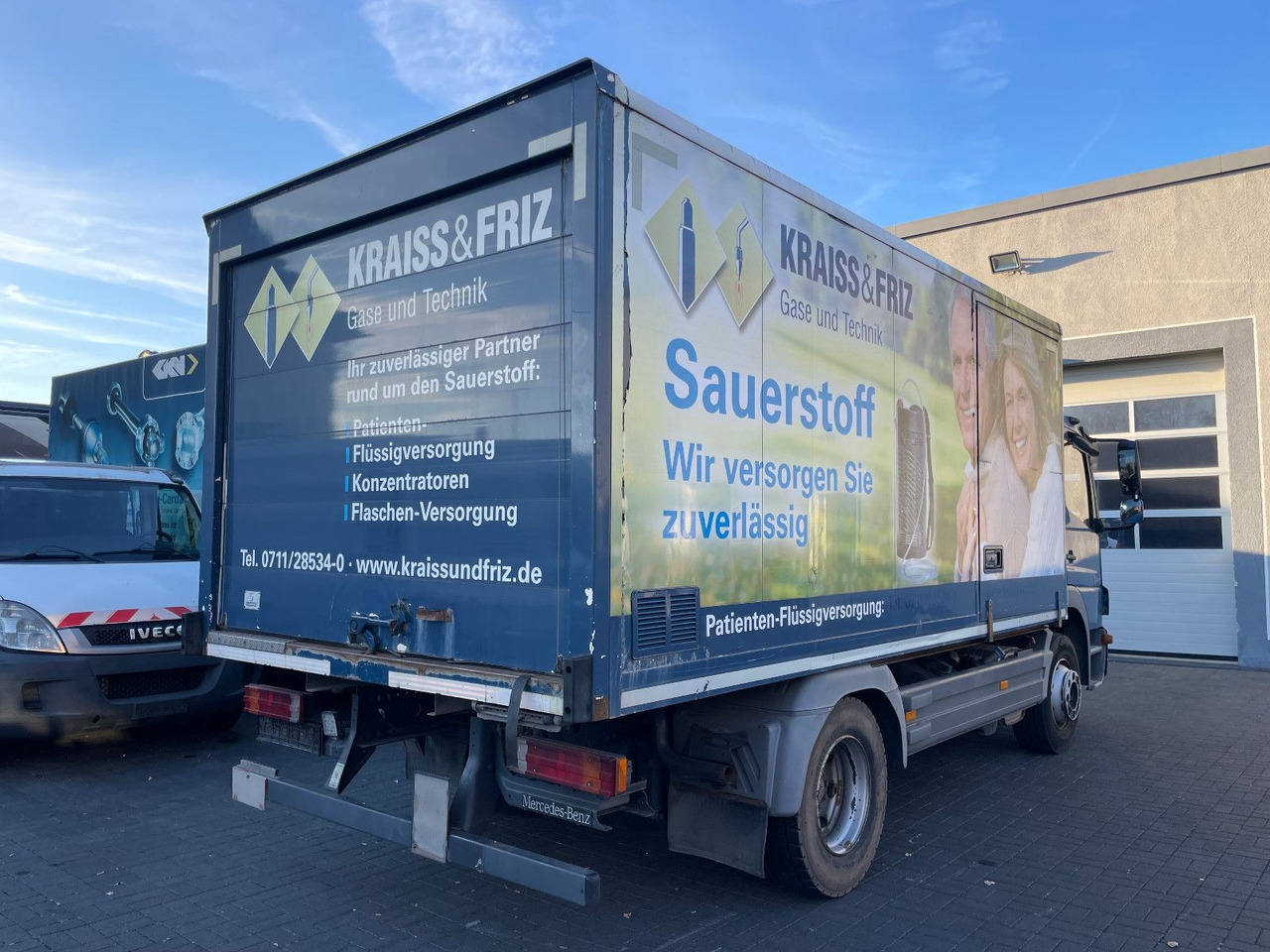 Mercedes-Benz Atego 2 6-Zyl. 4x2 1224 Klima, Radstand: 3.56m. - Tovornjak zabojnik: slika 4 Mercedes-Benz Atego 2 6-Zyl. 4x2 1224 Klima, Radstand: 3.56m. - Tovornjak zabojnik: slika 4