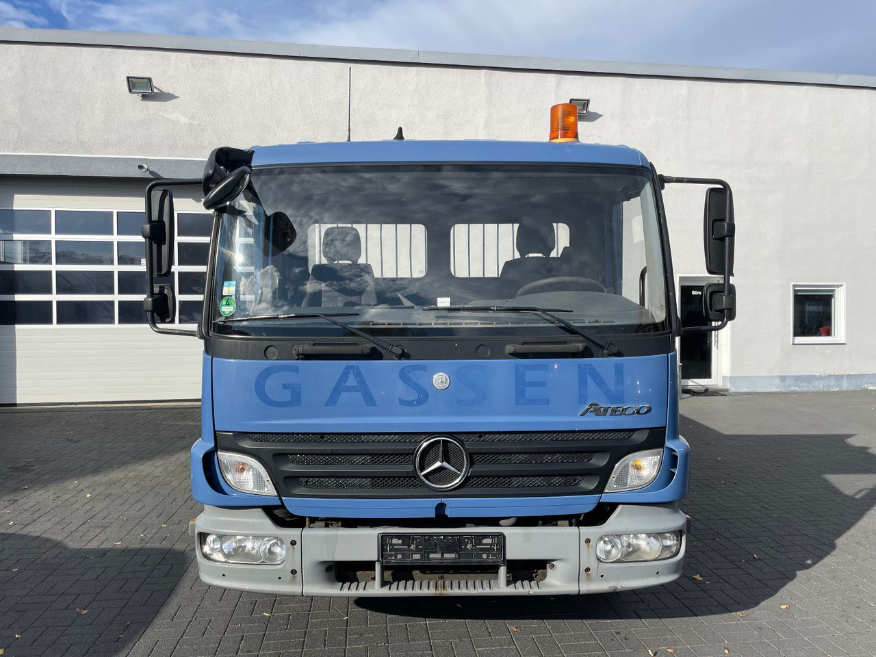 Mercedes-Benz Atego 818 Pritsche Euro 5 - Dostavno vozilo s kesonom: slika 5 Mercedes-Benz Atego 818 Pritsche Euro 5 - Dostavno vozilo s kesonom: slika 5