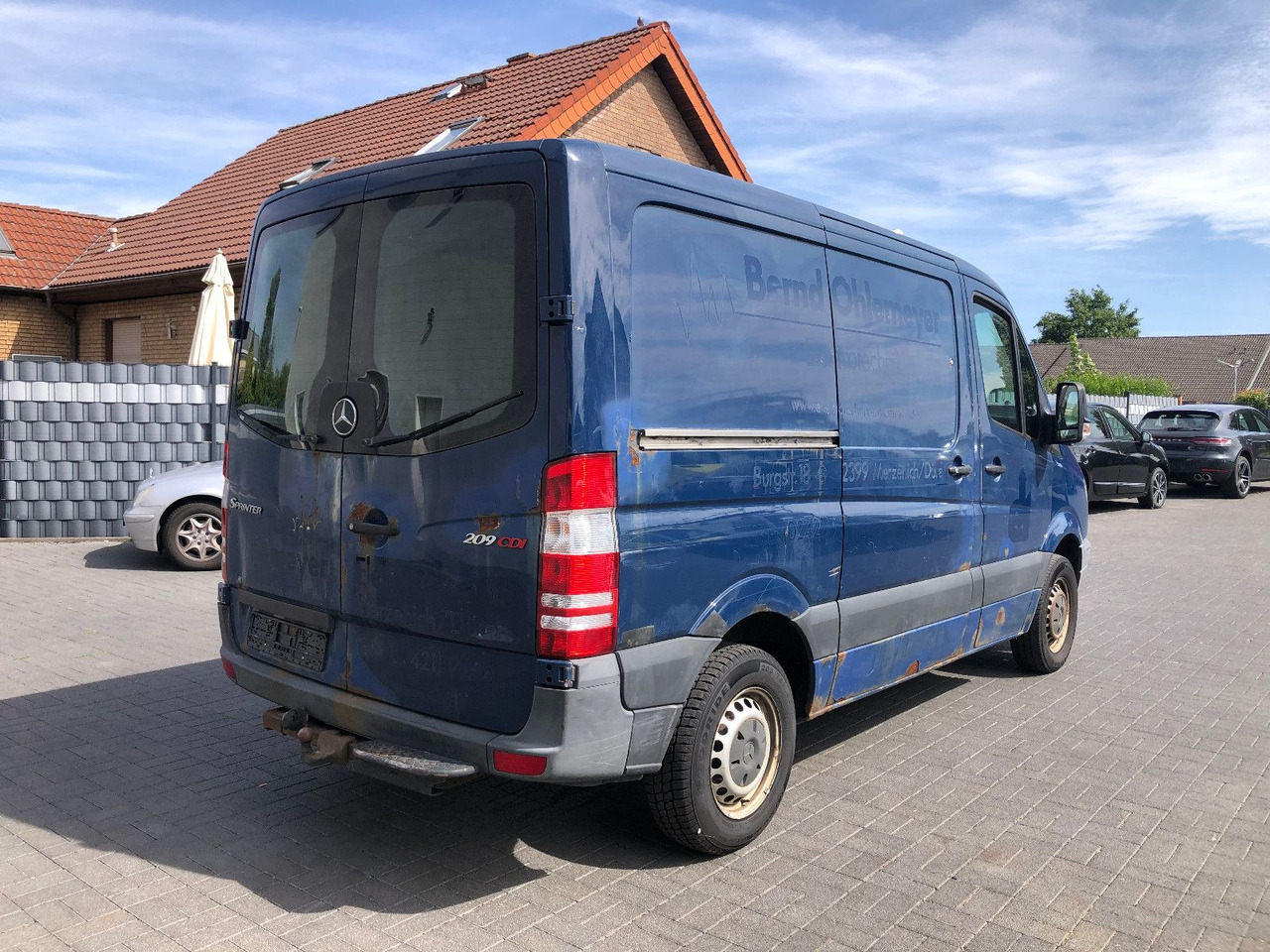 Mercedes-Benz Sprinter II Kasten 209 CDI - Mali kombi: slika 2 Mercedes-Benz Sprinter II Kasten 209 CDI - Mali kombi: slika 2